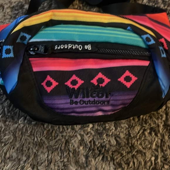 Wilcor Be Outdoors shoulder or waist pack - Picture 3 of 3